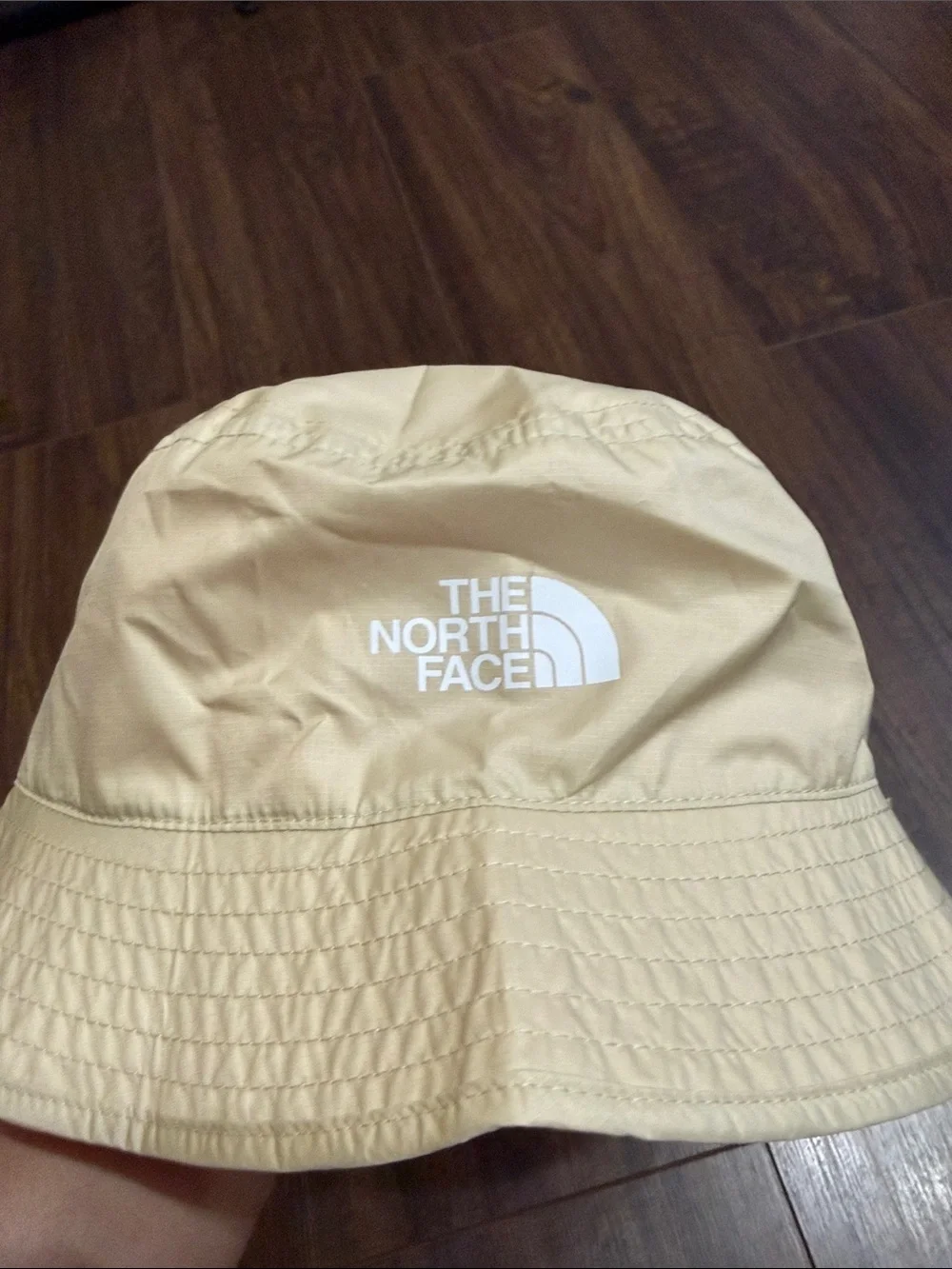 The North Face Sun Stash Bucket Hat